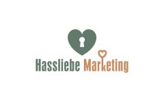 Herzen mit Schlüssel im Logo, Elternmagnet für erfolgreiche Familienmarketing-Strategien.